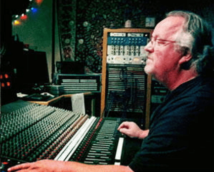 Screenshot_2020-03-19 Wyn Davis