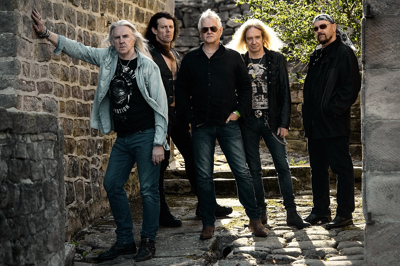 Saxon, interview back to the roots avec Paul Quinn